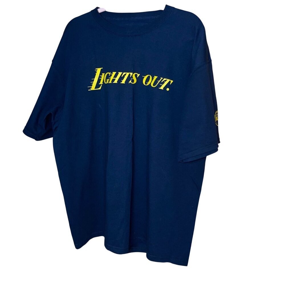Los Angeles Lakers Mens Size XL Lights Out Black Tee Shirt Kobe Bryant Era Stapl